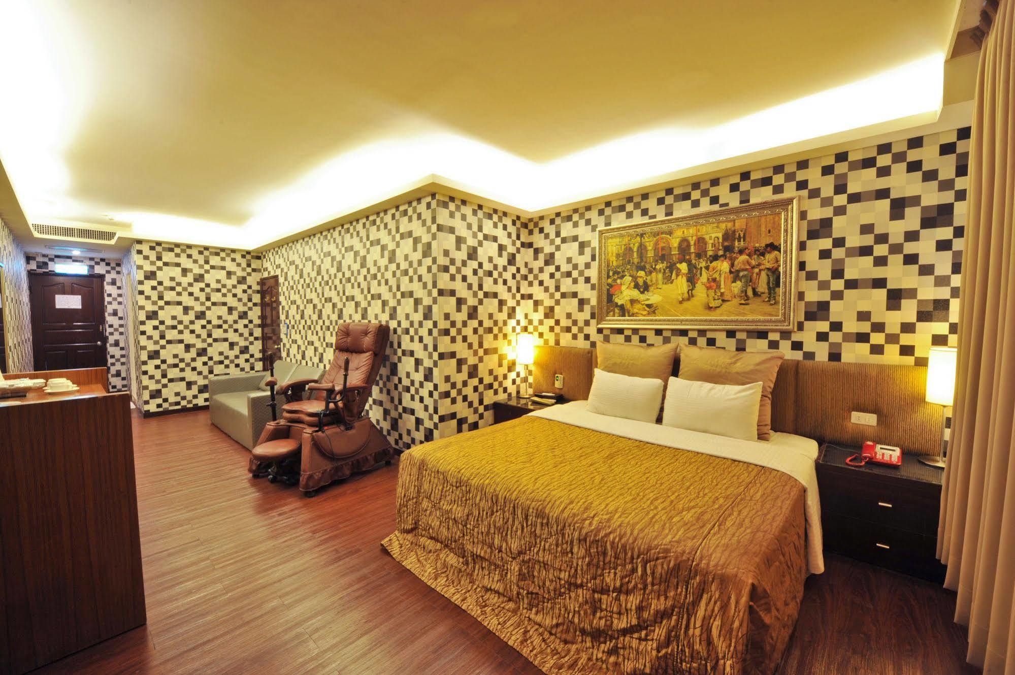 Carnival Motel Тайбей Екстер'єр фото
