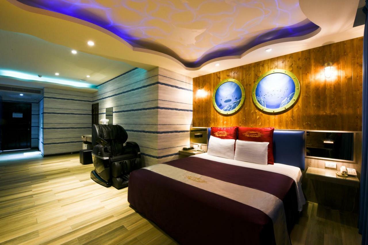 Carnival Motel Тайбей Екстер'єр фото