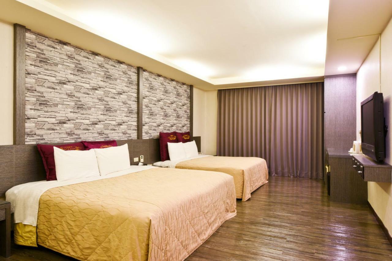 Carnival Motel Тайбей Екстер'єр фото