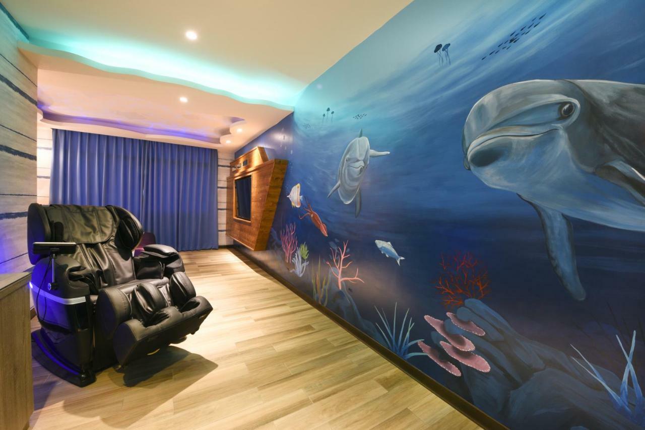 Carnival Motel Тайбей Екстер'єр фото