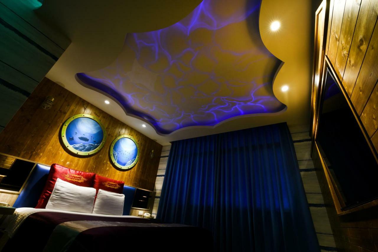 Carnival Motel Тайбей Екстер'єр фото